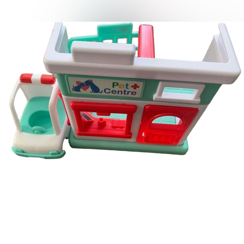 Pet Ambulance & Pet Center Toys